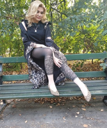 Живу в Москве и готова удовлетворить любые твои сокровенные желания. Мои услуги включают классический секс, оральные ласки, эротический массаж и многое другое 😏💋. У меня большой опыт, и я гарантирую экстаз и удовлетворение каждому моему клиенту. Со мной ты сможешь расслабиться, забыть о повседневных проблемах и погрузиться в мир наслаждения и страсти. Отзывы обо мне говорят сами за себя - мои клиенты всегда оценивают мои навыки и качество предоставленных услуг 👍🔥. Для хорошего и комфортного времяпрепровождения со мной имеются уютные апартаменты в центре Москвы, где мы сможем наслаждаться друг другом на всю катушку. Хочешь узнать больше? Пиши мне и приготовься к незабываемым ощущениям! 💃💕 Лариска